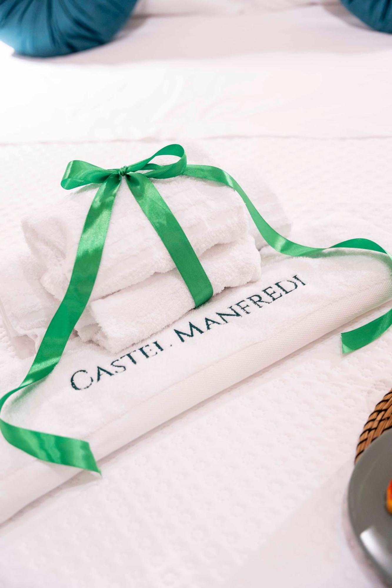 Castel Manfredi Apartments Manfredonia Ngoại thất bức ảnh